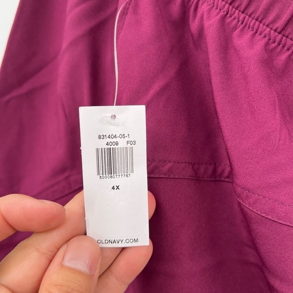 Old Navy Plus Stretcher Tempo Shorts Ladies Size 4X NEW - Picture 3 of 9